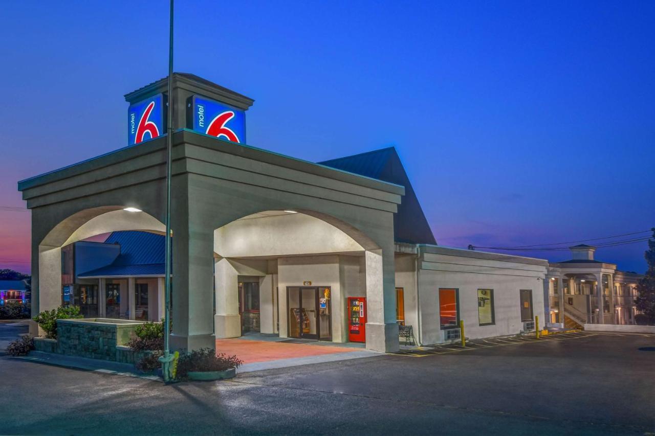 Motel 6-Calhoun, Ga Екстериор снимка
